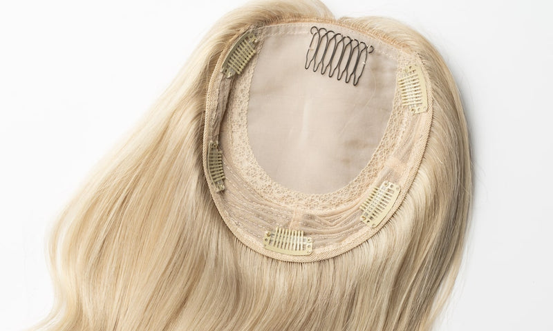 Hair topper med clips til tyndt hår
